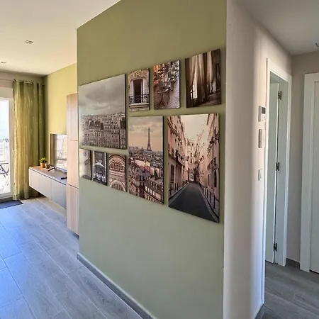 Pink Lagoon View Apartment *
